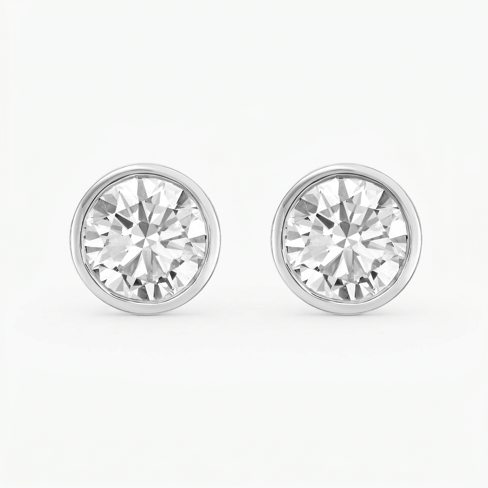 Aretes de Oro Blanco 14k con Diamantes de Laboratorio Redondos en Bisel