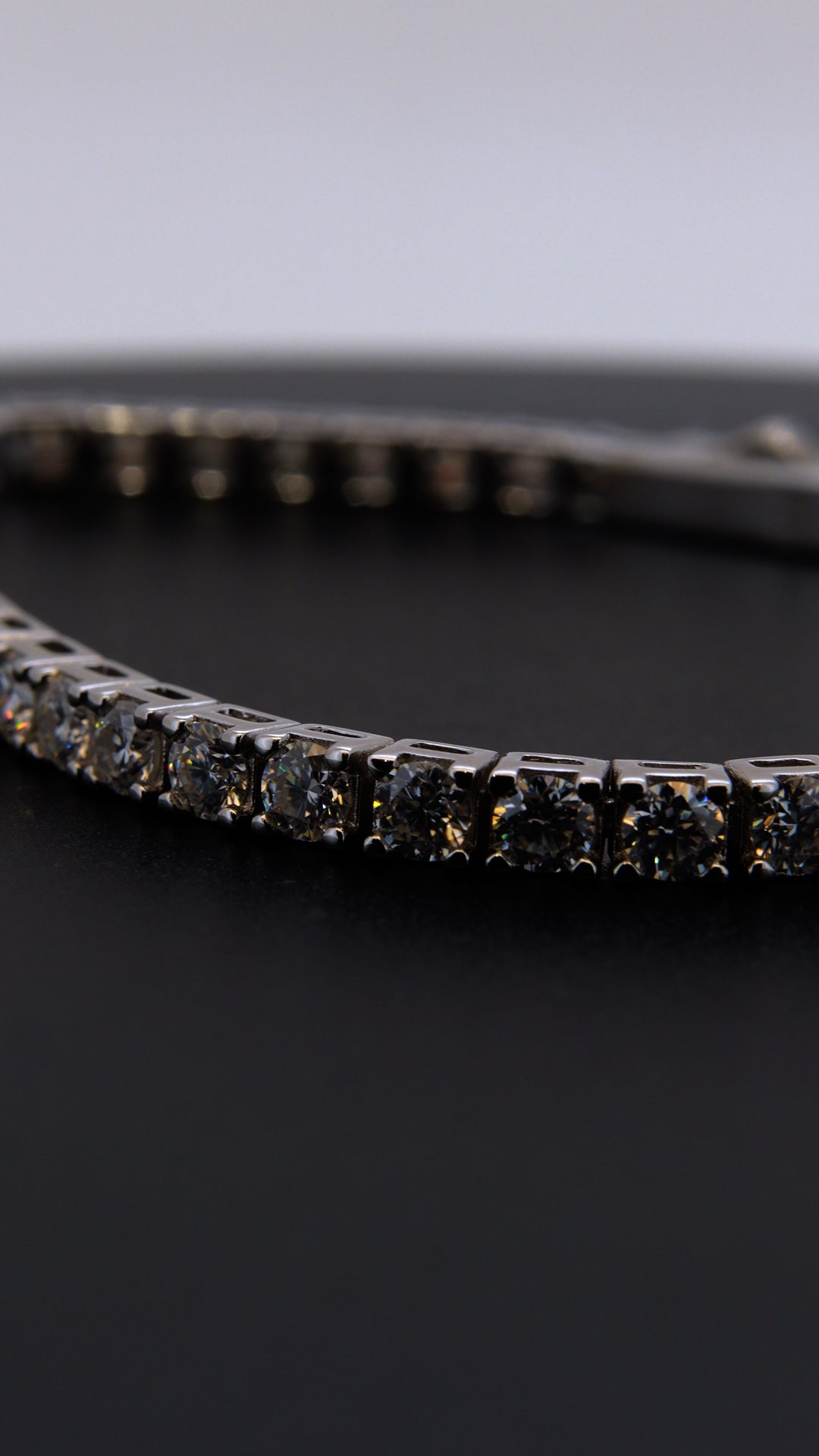 Tennis bracelet de plata con moissanita certificada (vista 4)