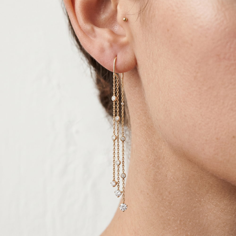 Aretes Colgantes Tipo Cadena de Oro Amarillo 14k con Diamantes de Laboratorio