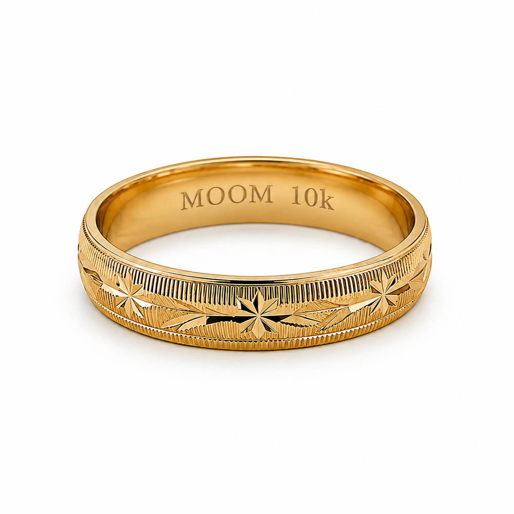 Argolla de matrimonio de oro amarillo 10k con estrellas y hojas diamantadas