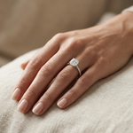Anillo de Compromiso Pavé de Oro 14k con Diamante Corte Cushón (vista 6)